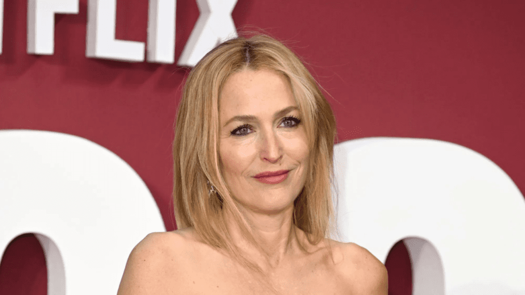Gillian Anderson at the premiere of “Scoop” in London