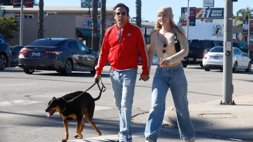 Maggie Sajak was photographed holding hands with Ross McCall