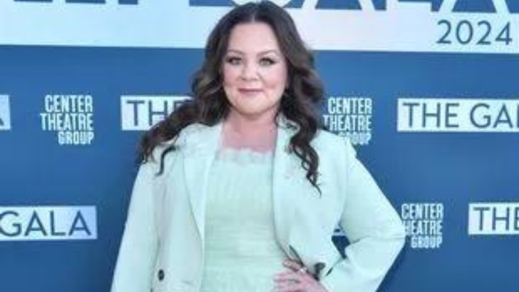 Melissa McCarthy has reportedly lost 75 pounds.